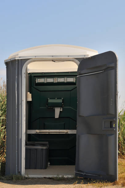 Affordable portable toilet rental in Winnebago, MN